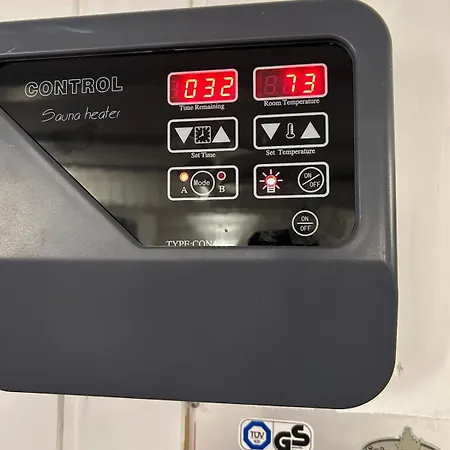 Appartement Mit Sauna Und Terrasse Hungen