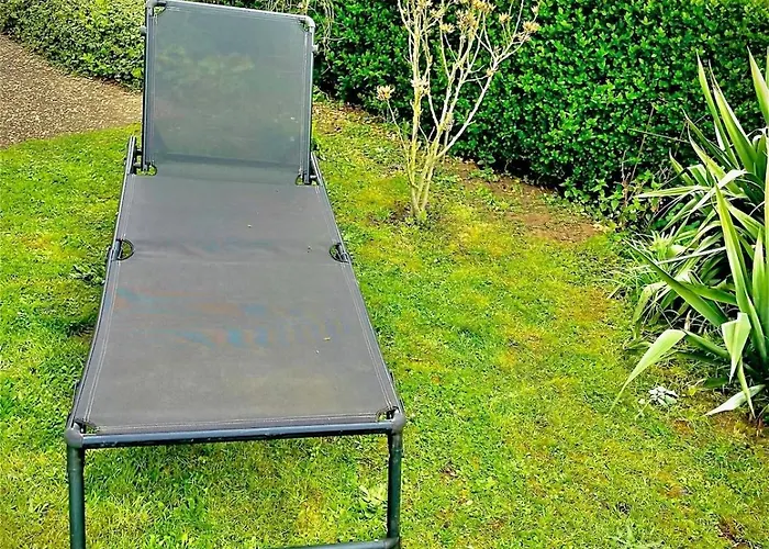 Mit Sauna Und Terrasse דירה